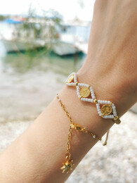 Bermuda triangle bracelet