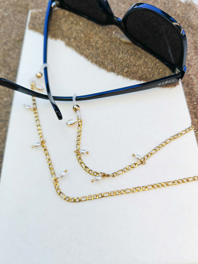 Pearls eyeglasses chain