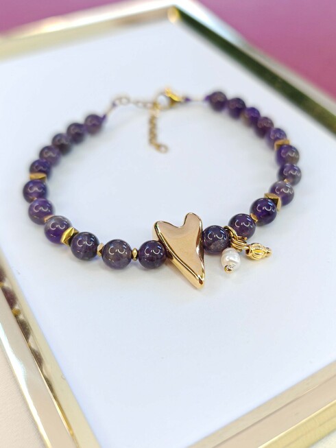 Amethyst love bracelet 
