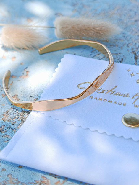 Hammer bangle bracelet
