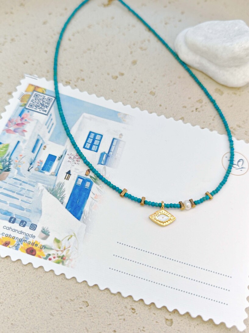 Island necklace