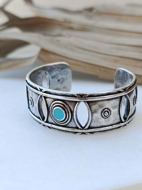 Malvides bangle bracelet