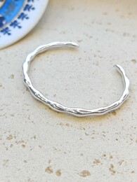 Almyra bangle bracelet
