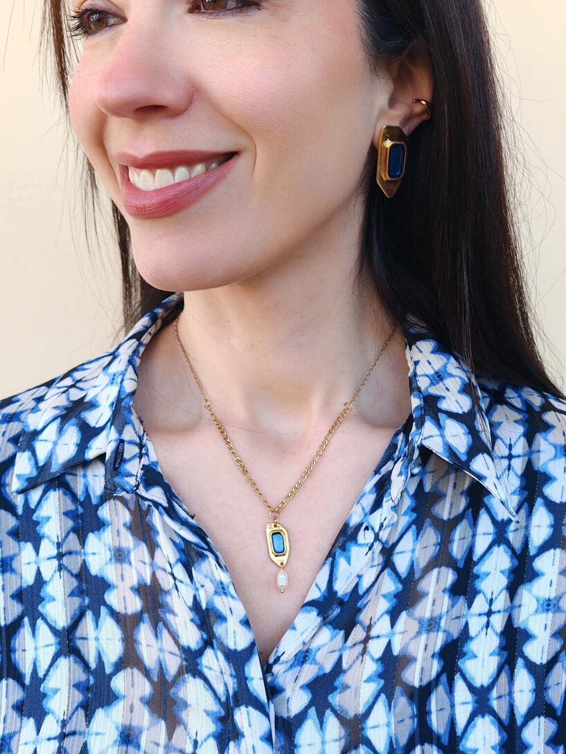 Blue lagoon necklace