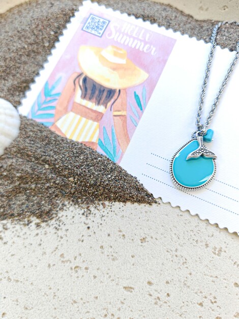 Treasure of the sea necklace