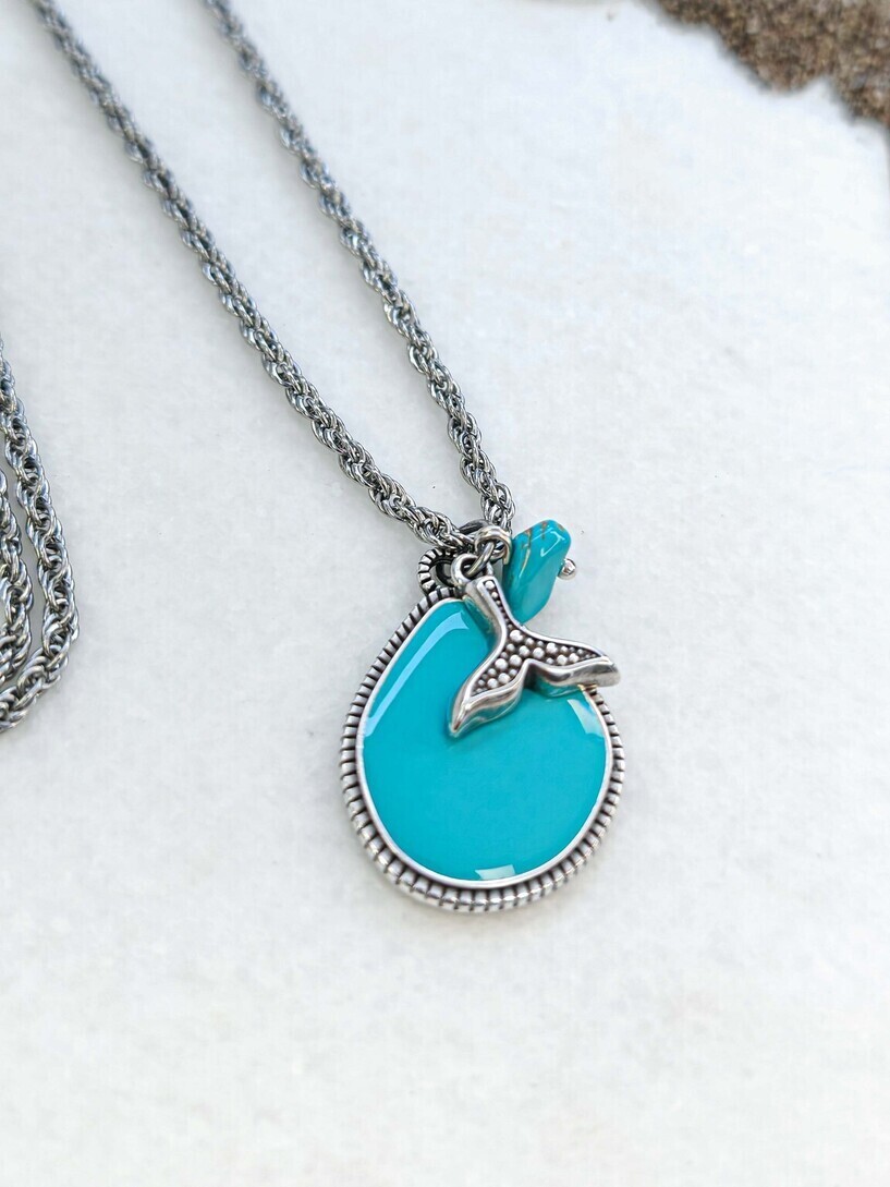 Treasure of the sea necklace