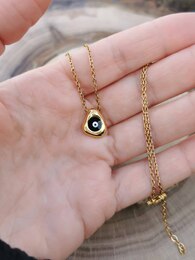 Black ojo necklace