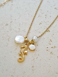 Vithos necklace