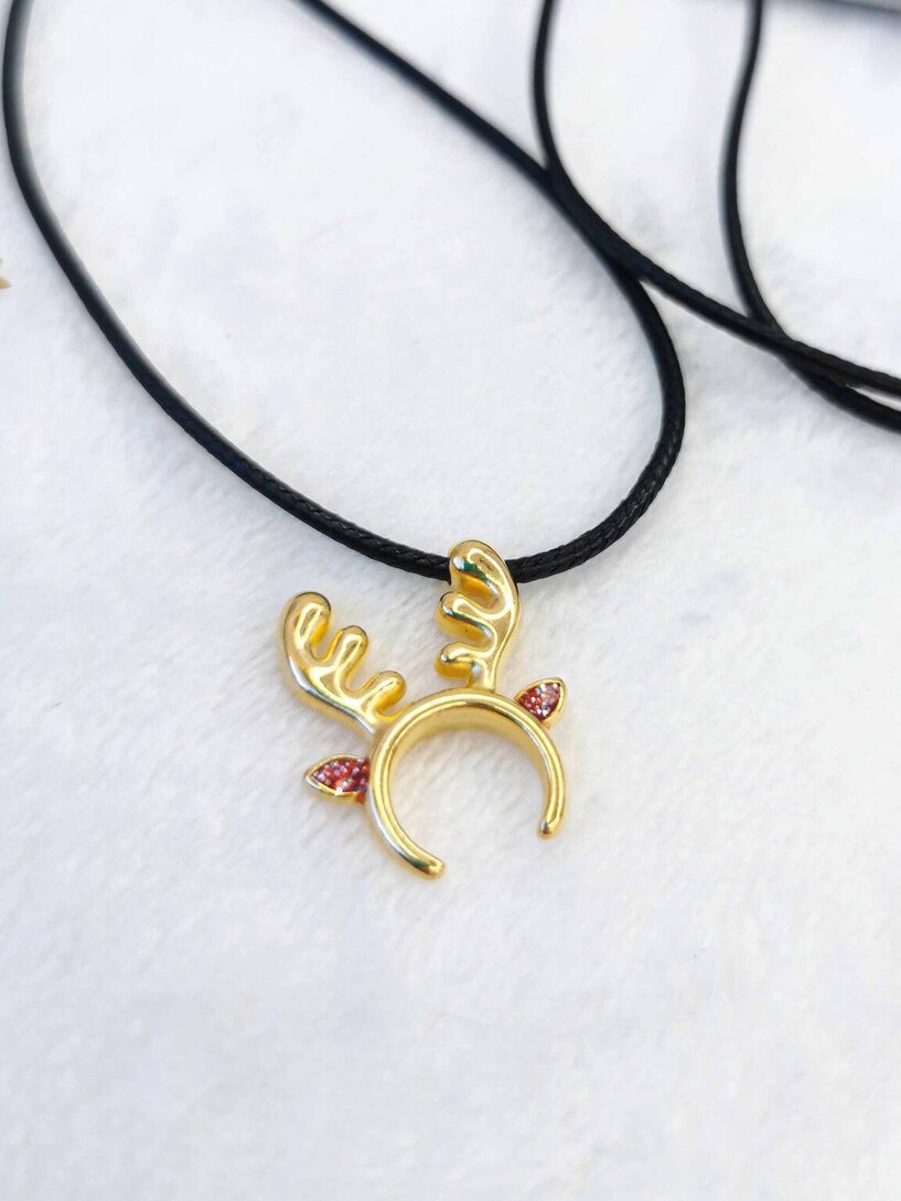 Rudolf necklace