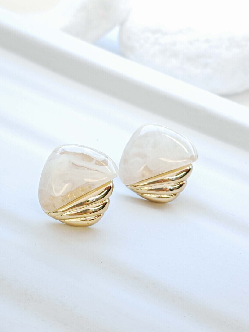 White love earrings