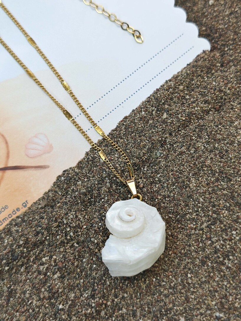 Echo necklace 