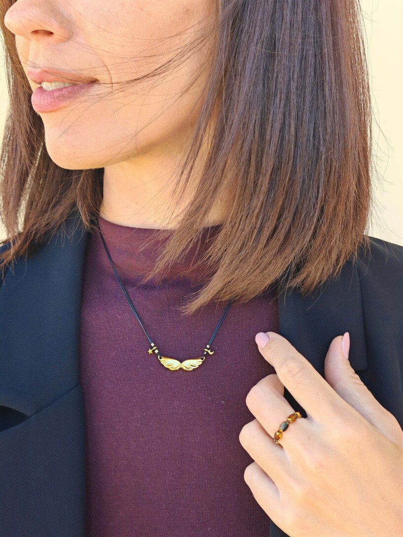 Angel necklace 