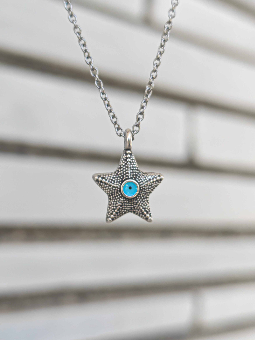 Naia necklace