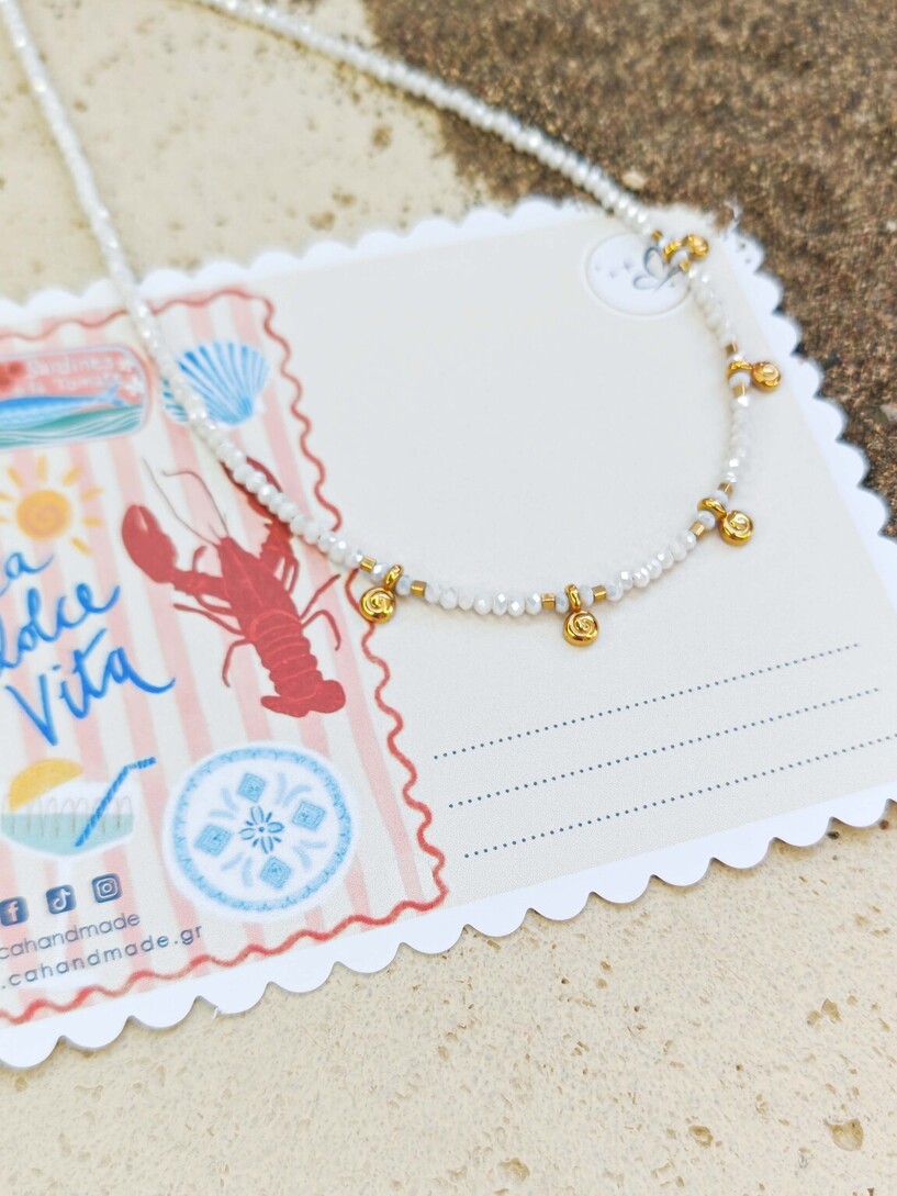 Shells necklace
