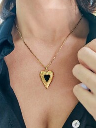 Bella necklace 