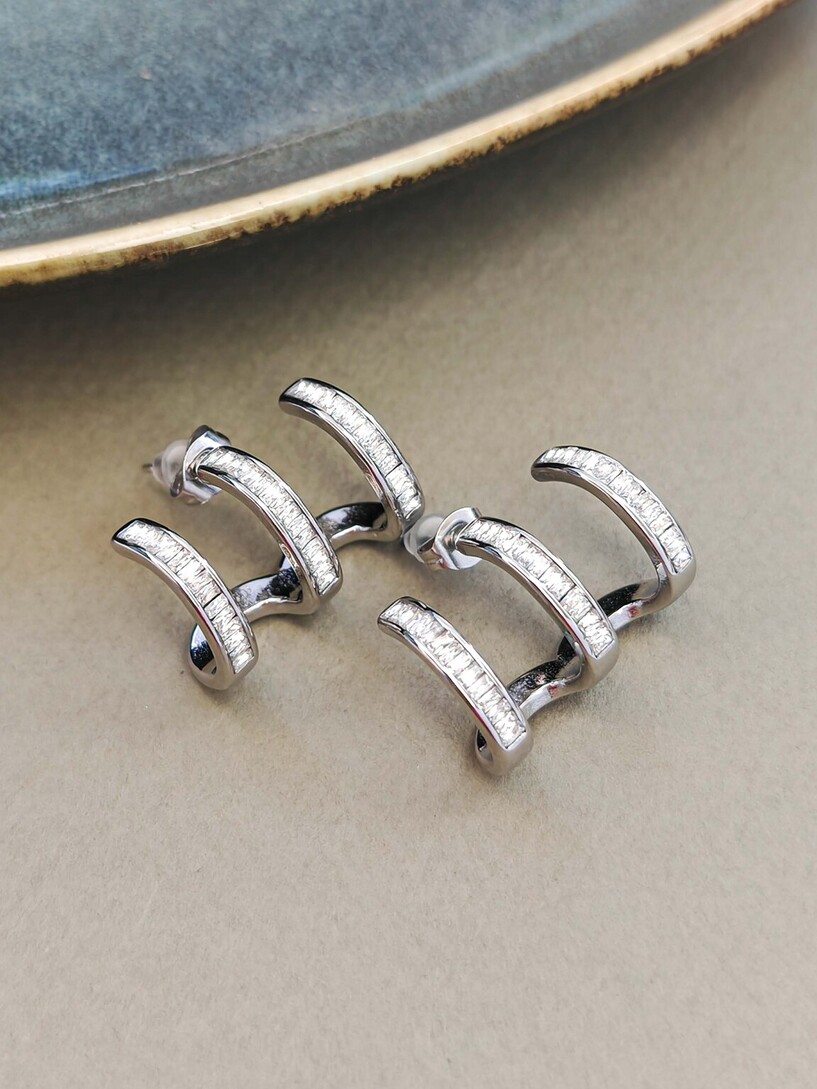 Triple earrings 