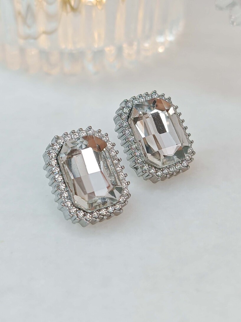 Night earrings