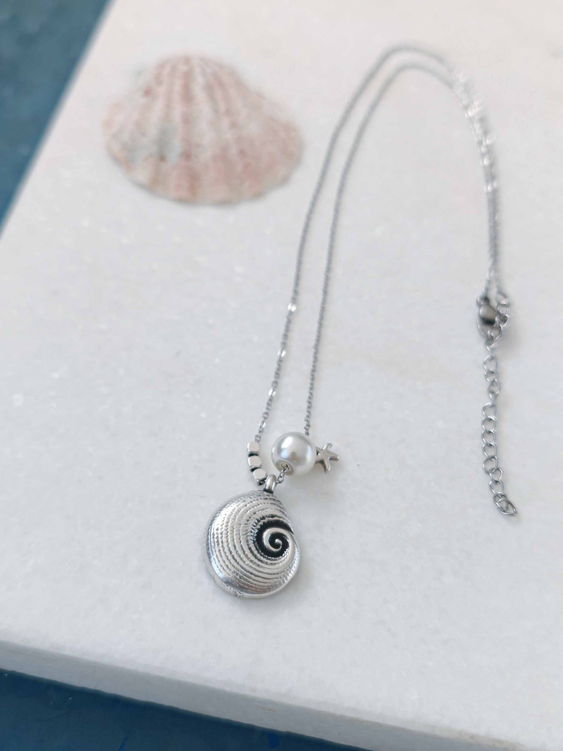 Sirena necklace