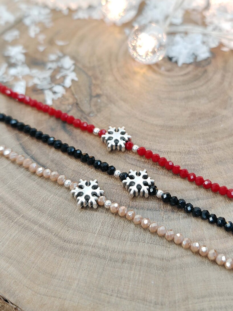 Snowflake bracelet