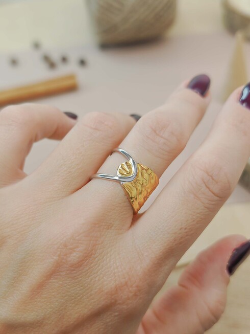 Half ring 