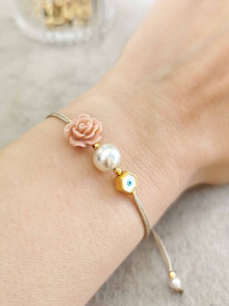 Rose bracelet