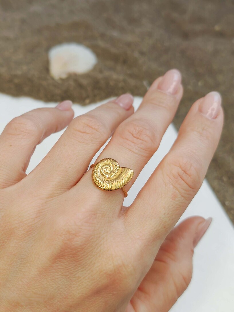 Shell ring