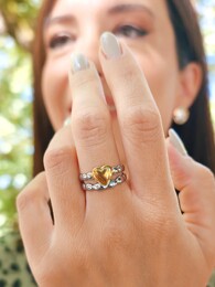 Love me ring 