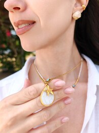 Treasure of the sea necklace