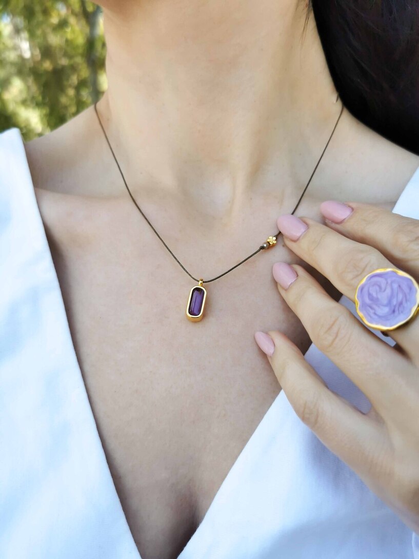 Violetta necklace