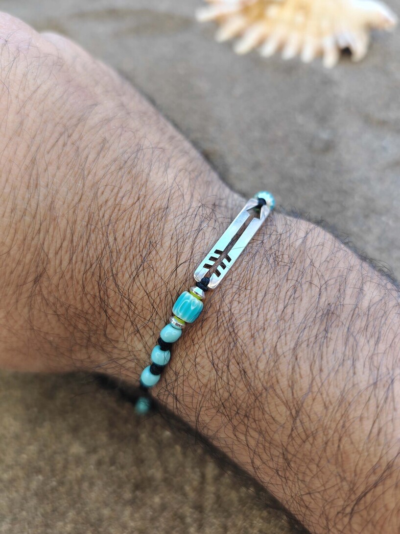 Arrow bracelet 