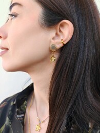 Flores earrings 
