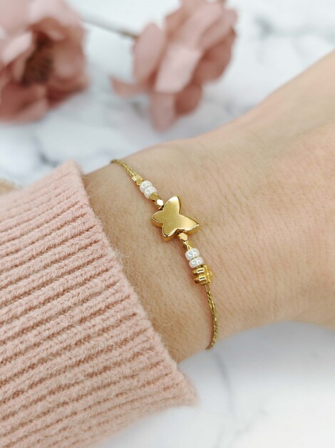 Fly away bracelet