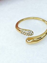 Touch gold stainless steel ring