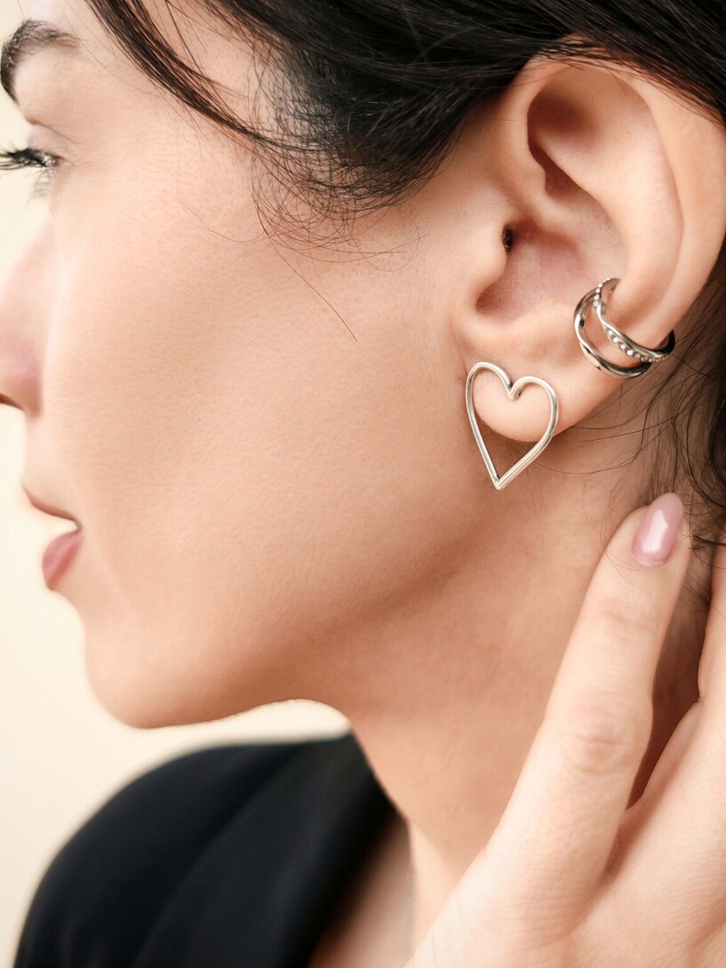 Silver hearts earrings 