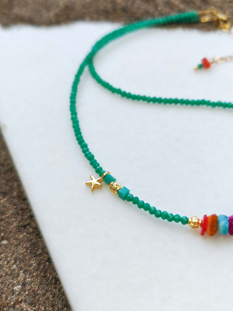 Palette necklace