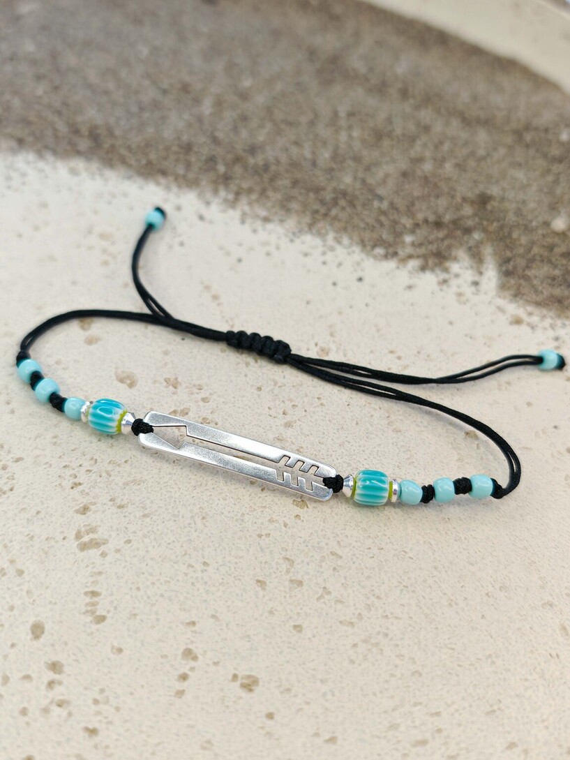 Arrow bracelet 