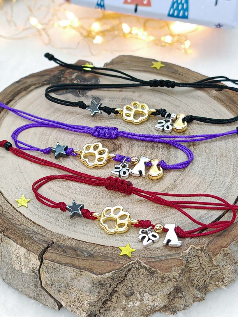 Paw bracelet