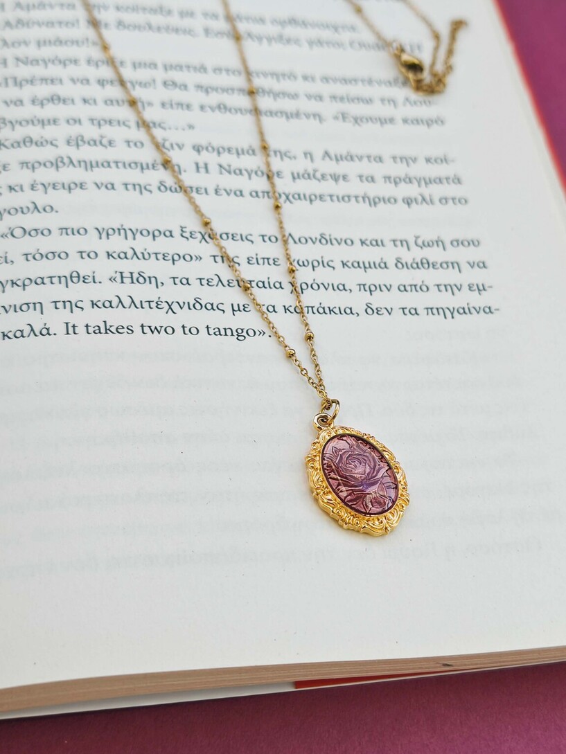 Rose necklace