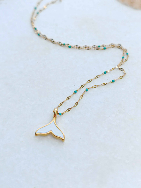 Calypso white necklace