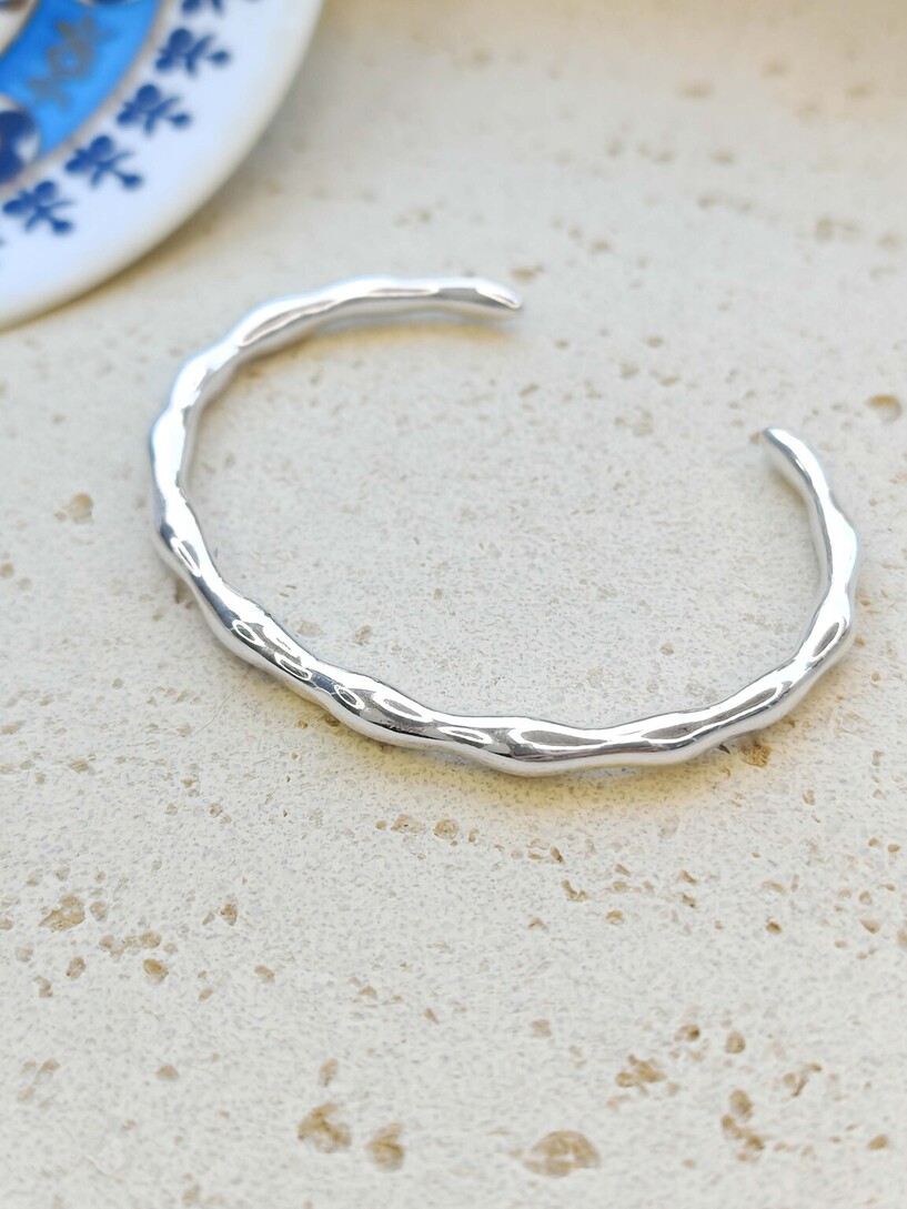 Almyra bangle bracelet