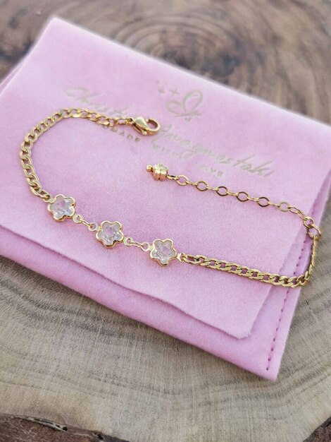 Flores bracelet