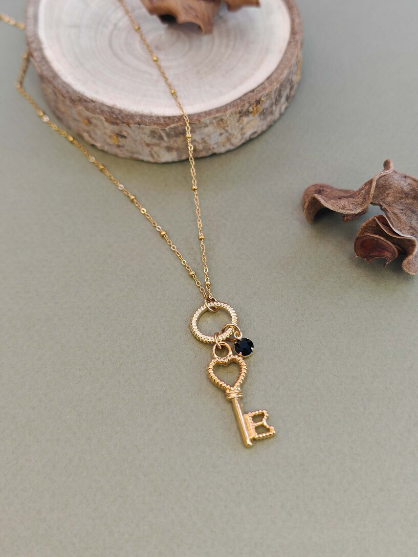 Key necklace