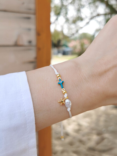 Cross bracelet
