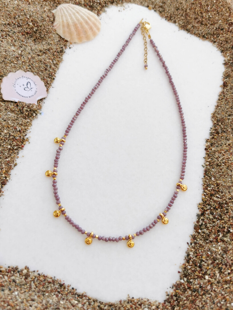 Purple shells necklace