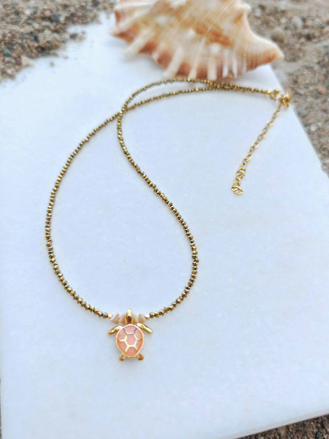 Karetta necklce