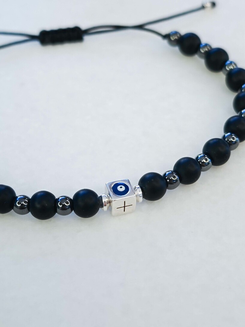 Protector bracelet
