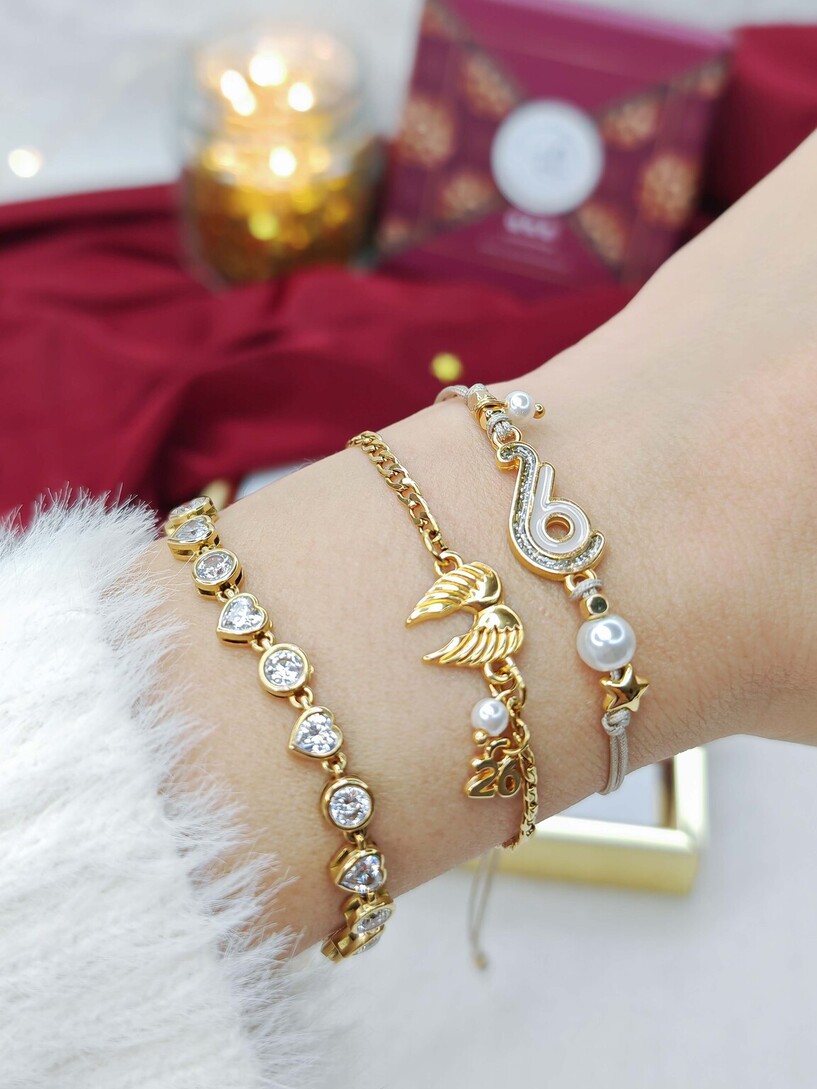 Glam bracelet
