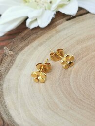 Small daisies earrings