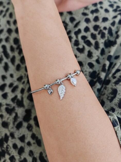 Wing bangle bracelet 