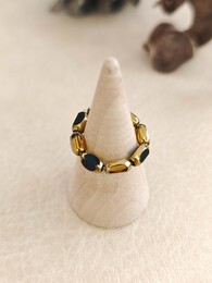 Crystals ring